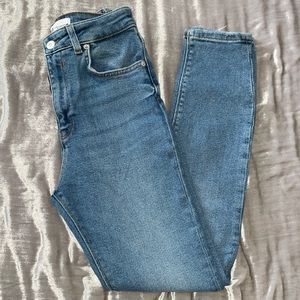 Zara Super Skinny Stretchy Jeans Size 06